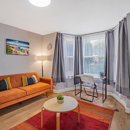 Pass The Keys Private Garden Apartment By Tulse Hill Station London Exteriör bild
